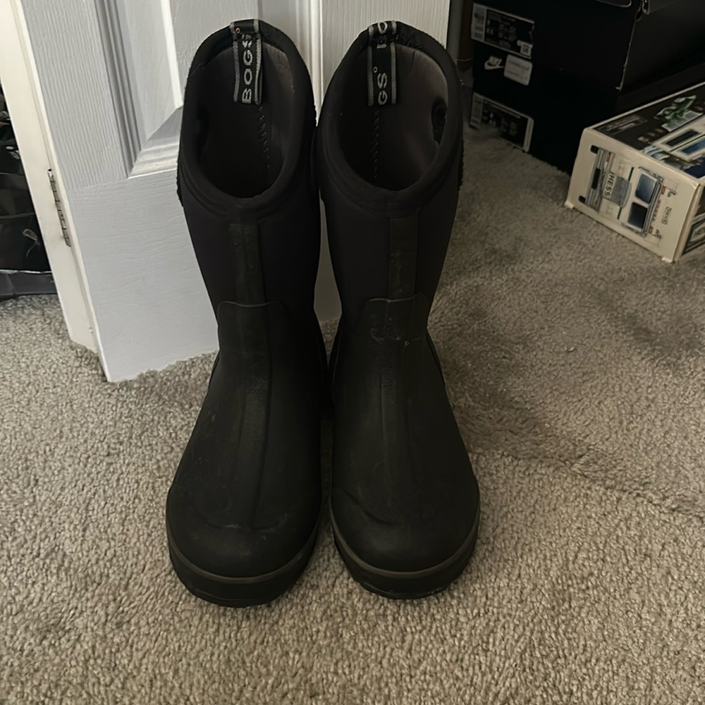 Youth big boots
